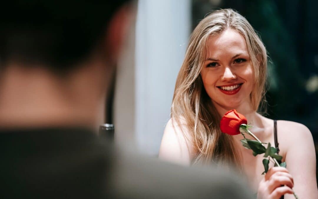 Fix Chipped Tooth And Smile Bright These Valentine’s Day