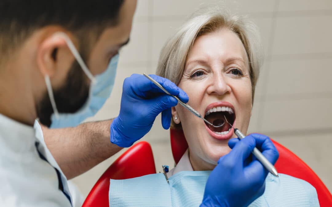 What Causes Pain on The Roof of The Mouth in Cosmetic Dentistry?
