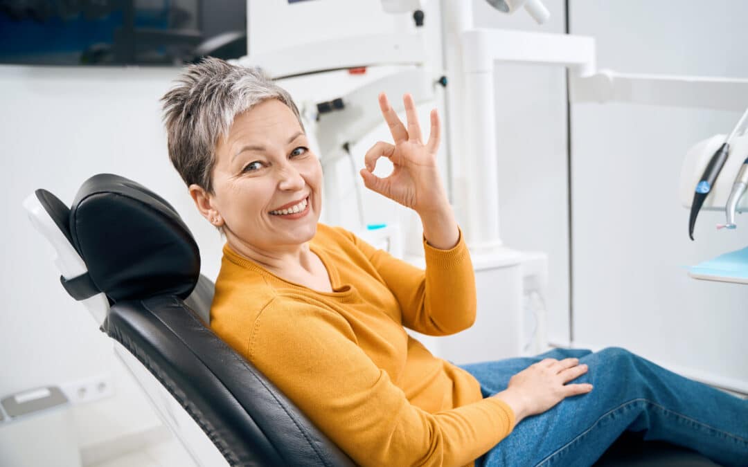 Cosmetic Dentistry vs Emergency Dentistry: What’s The Difference?