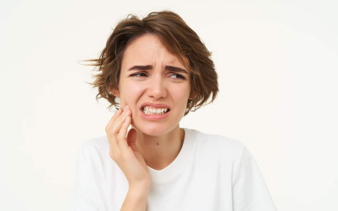 Treating Abscesses, Infections, and Swelling: Emergency Dentist Guide