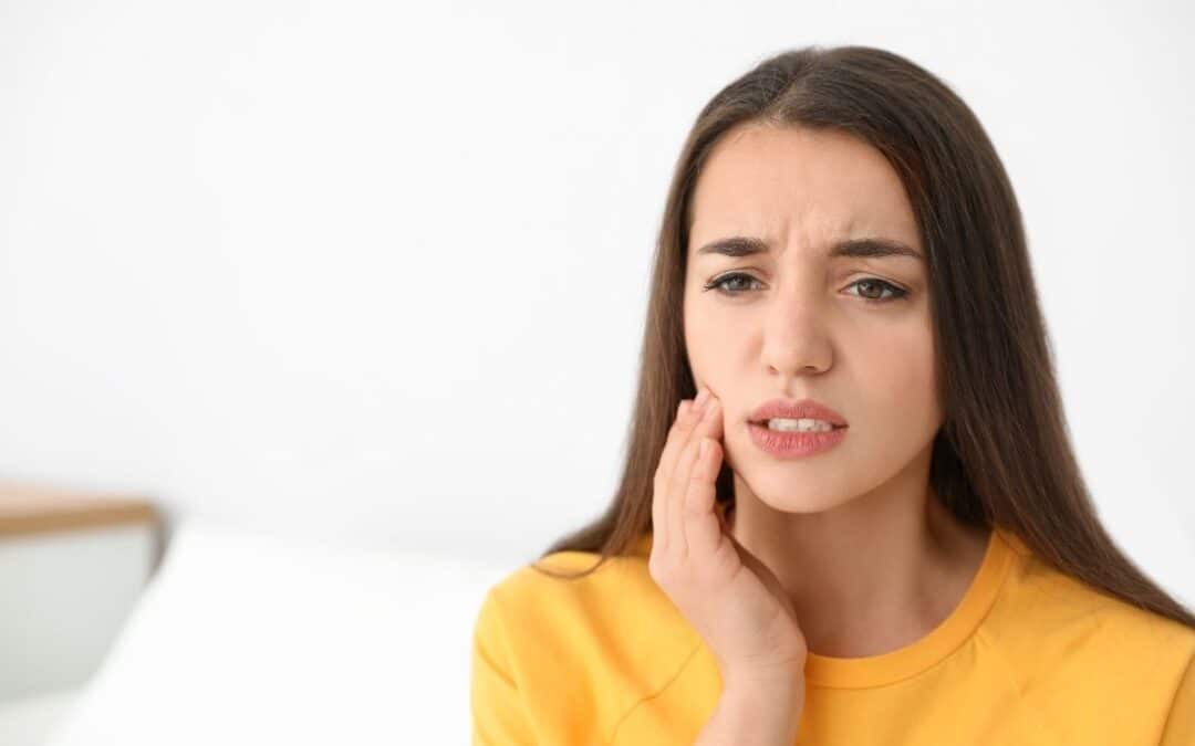 Why Does The Roof of My Mouth Hurt When I Eat Meat?